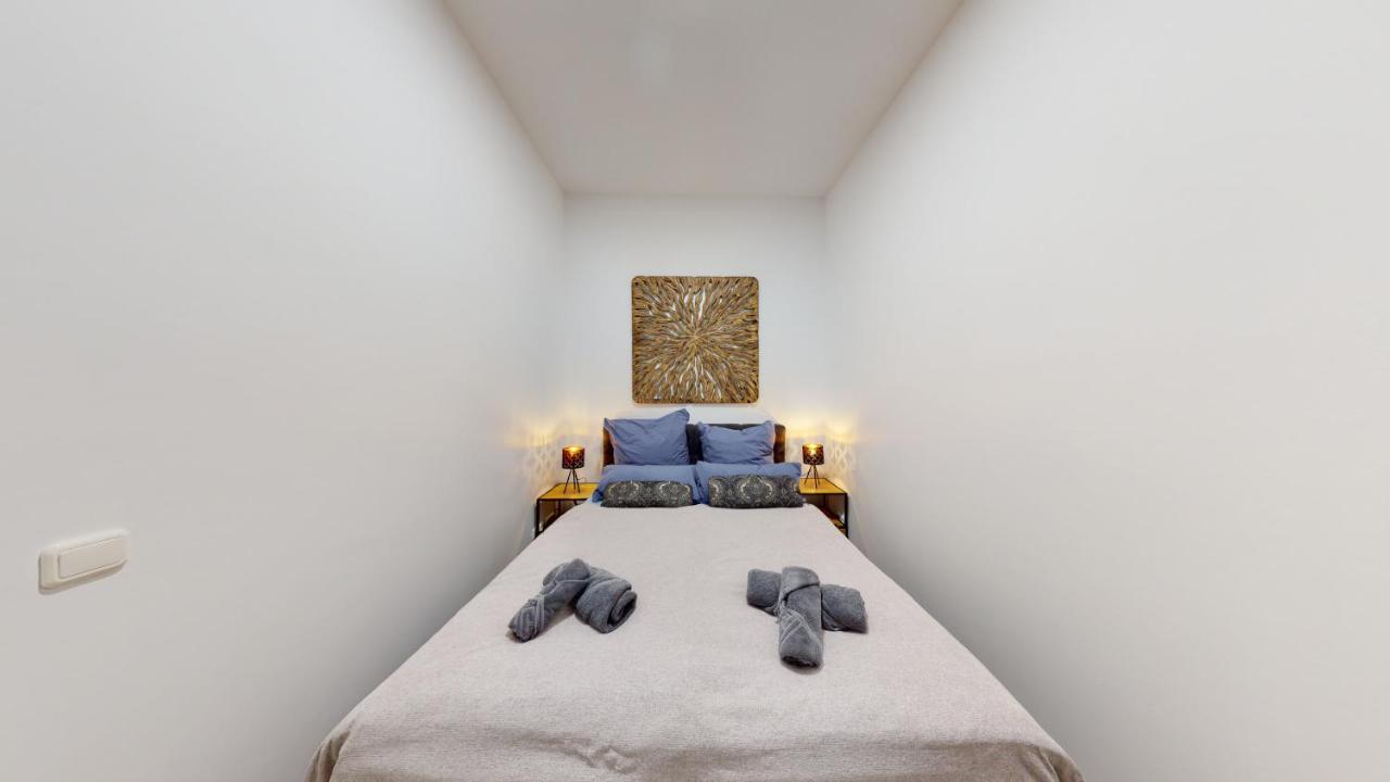 Sweethome - Luxus Pur - Grosse Kueche, Wifi Apartment *