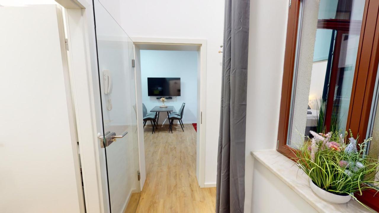 Sweethome - Luxus Pur - Grosse Kueche, Wifi Magdeburg